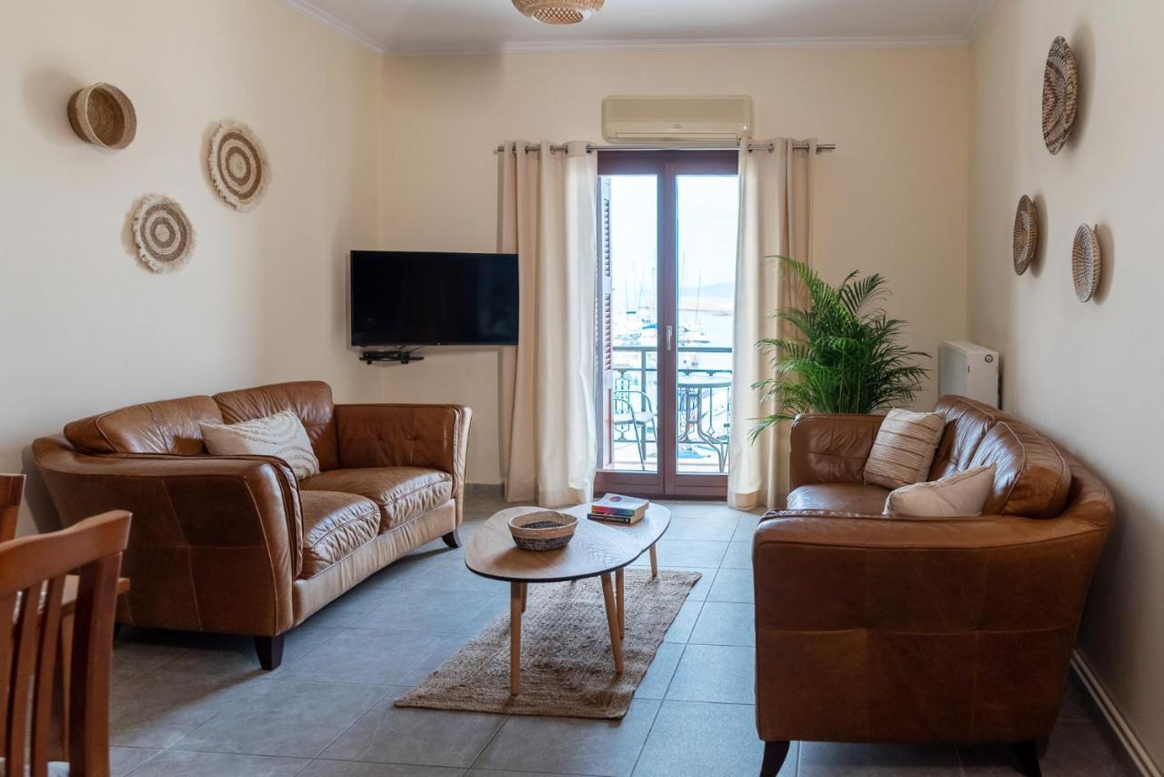 Destino Home Overlooking The Venetian Port Of Chania خانيا المظهر الخارجي الصورة