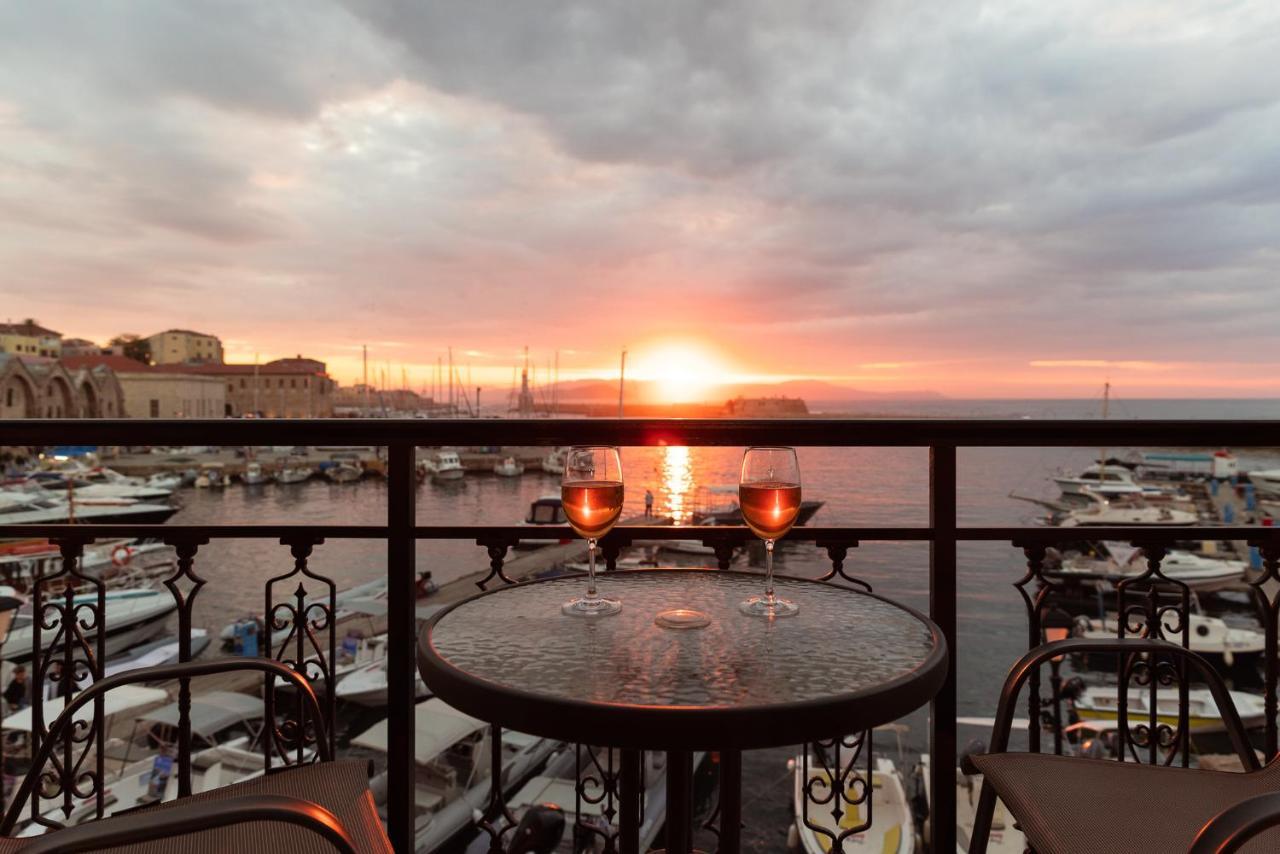 Destino Home Overlooking The Venetian Port Of Chania خانيا المظهر الخارجي الصورة