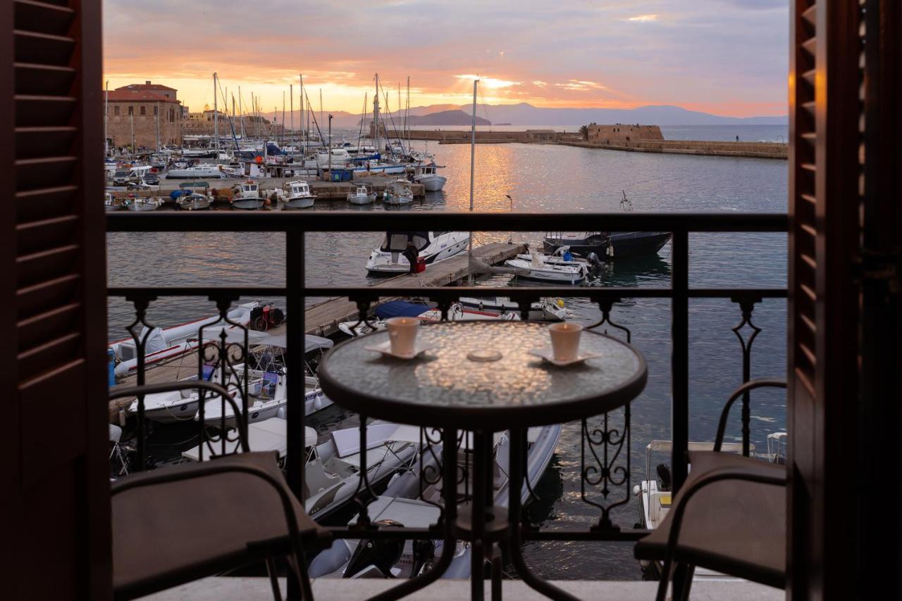 Destino Home Overlooking The Venetian Port Of Chania خانيا المظهر الخارجي الصورة