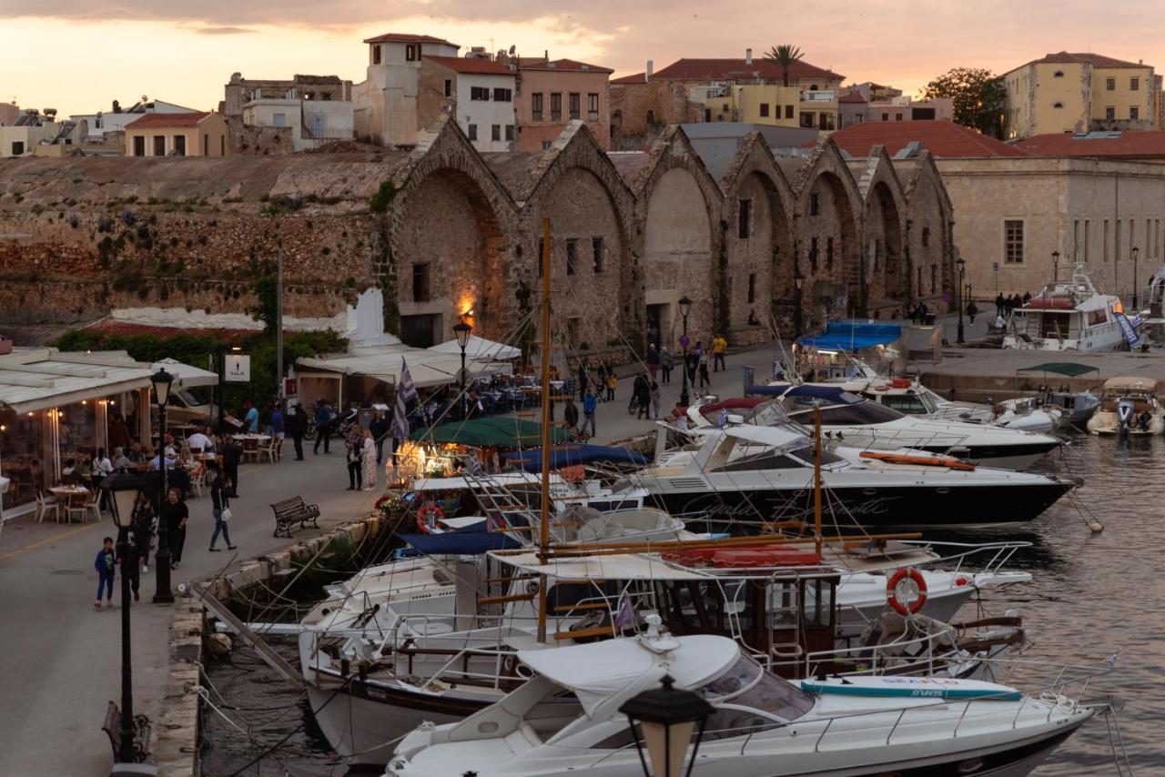 Destino Home Overlooking The Venetian Port Of Chania خانيا المظهر الخارجي الصورة