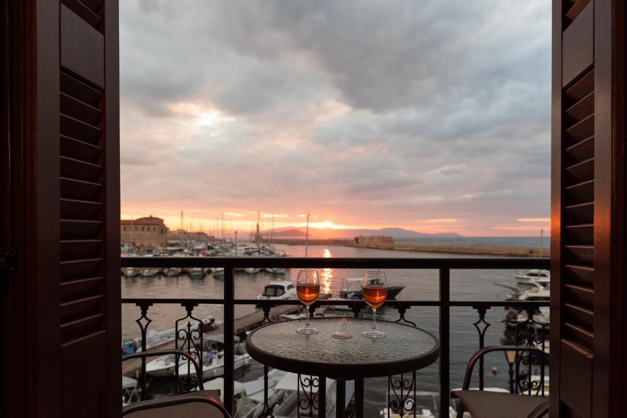 Destino Home Overlooking The Venetian Port Of Chania خانيا المظهر الخارجي الصورة