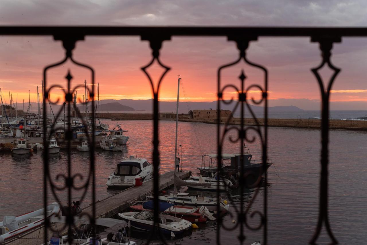 Destino Home Overlooking The Venetian Port Of Chania خانيا المظهر الخارجي الصورة