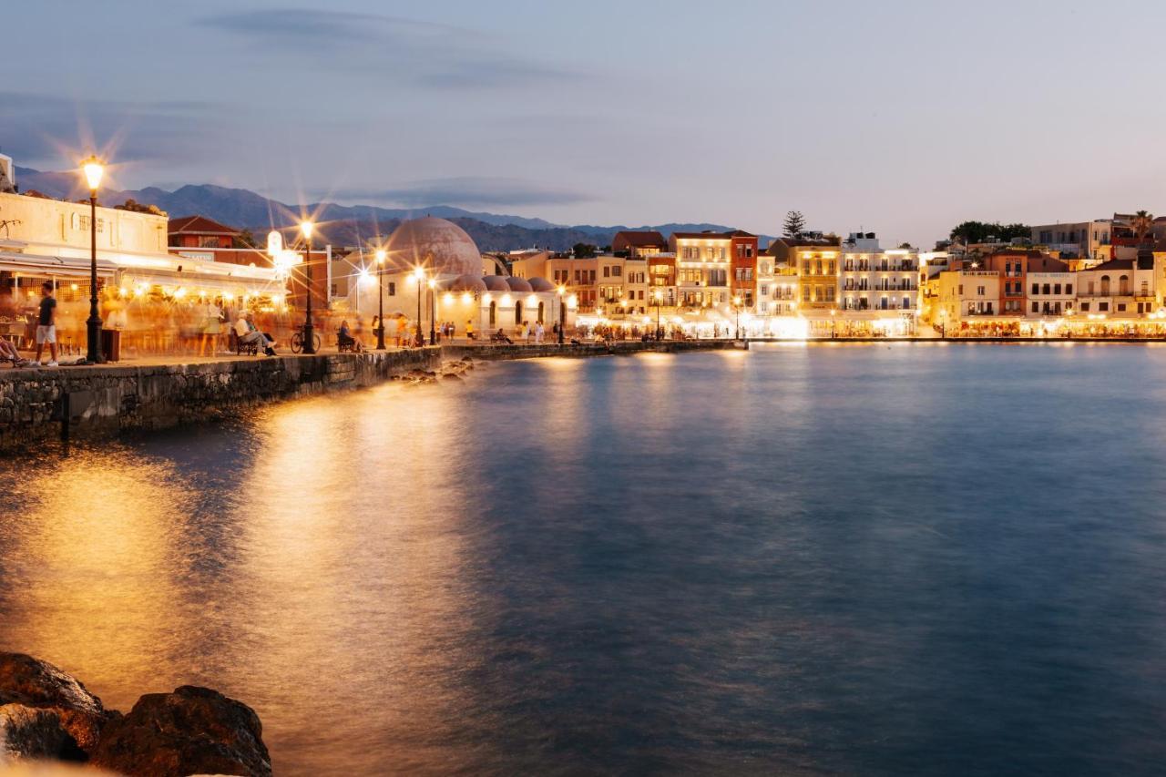 Destino Home Overlooking The Venetian Port Of Chania خانيا المظهر الخارجي الصورة